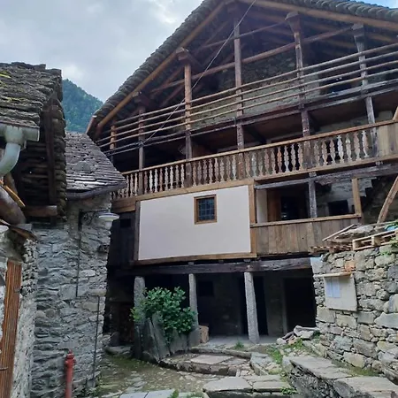 בית נופש Ca' Scocc, Antica Casa Di Montagna In Valsesia *