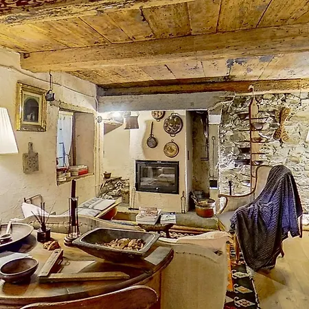 בית נופש Ca' Scocc, Antica Casa Di Montagna In Valsesia *